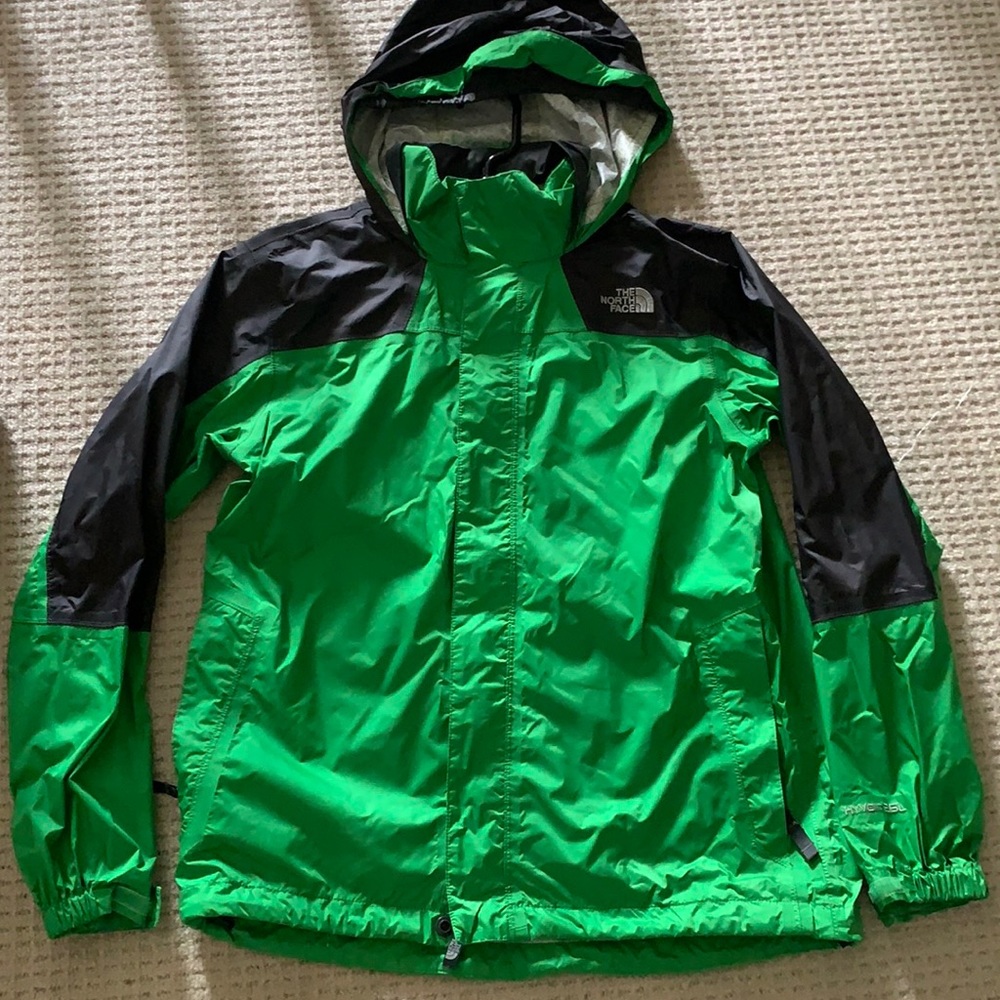 North face windbreaker size 14/16 Youth